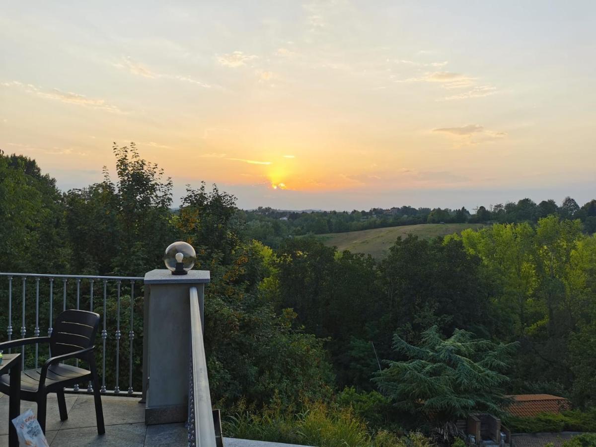 Casa Graziella- La Terrazza Villa Portacomaro Bagian luar foto