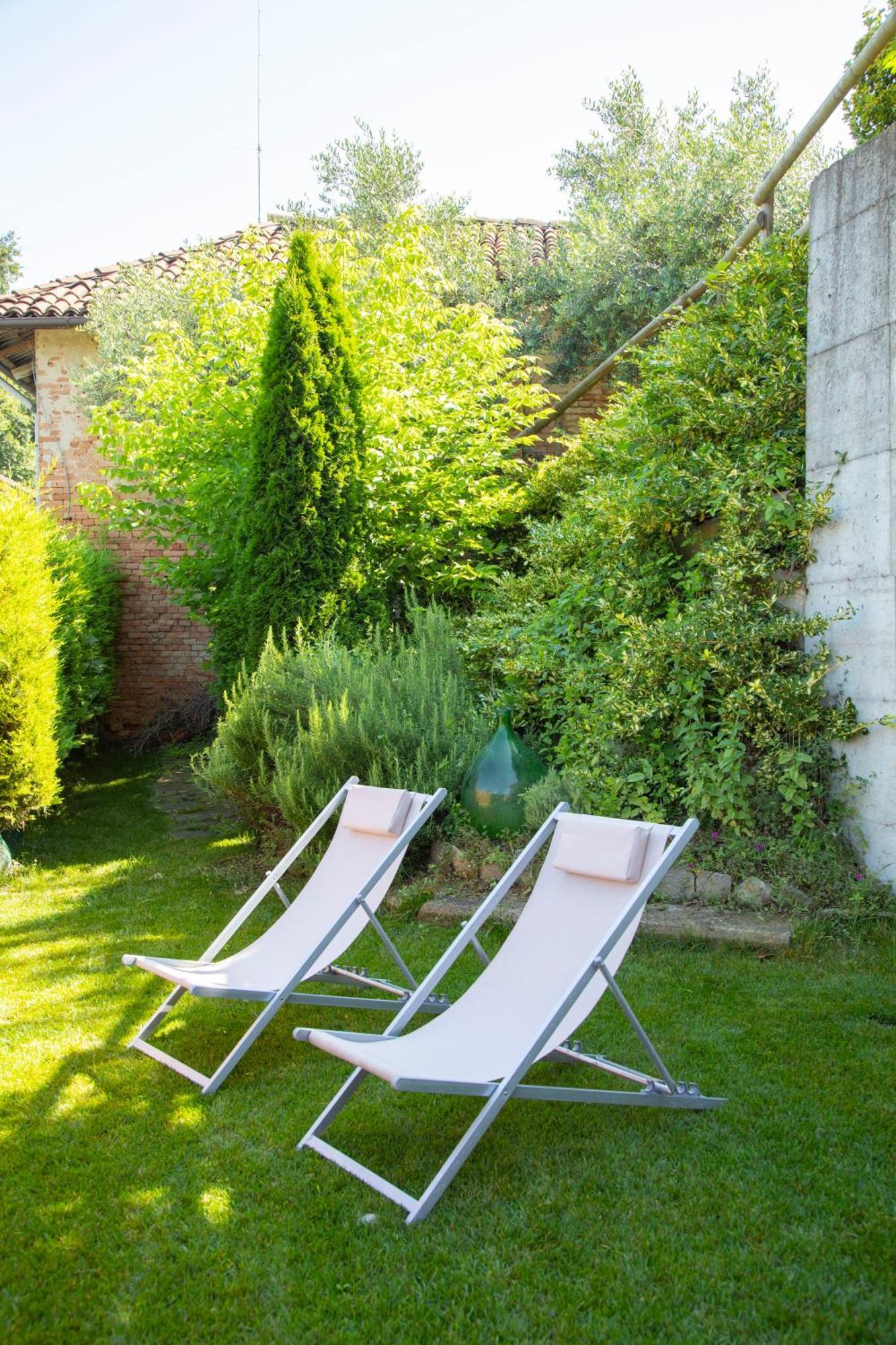 Casa Graziella- La Terrazza Villa Portacomaro Bagian luar foto